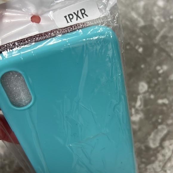 Light Blue Iphone XR Phone Case NWT - Picture 3 of 3
